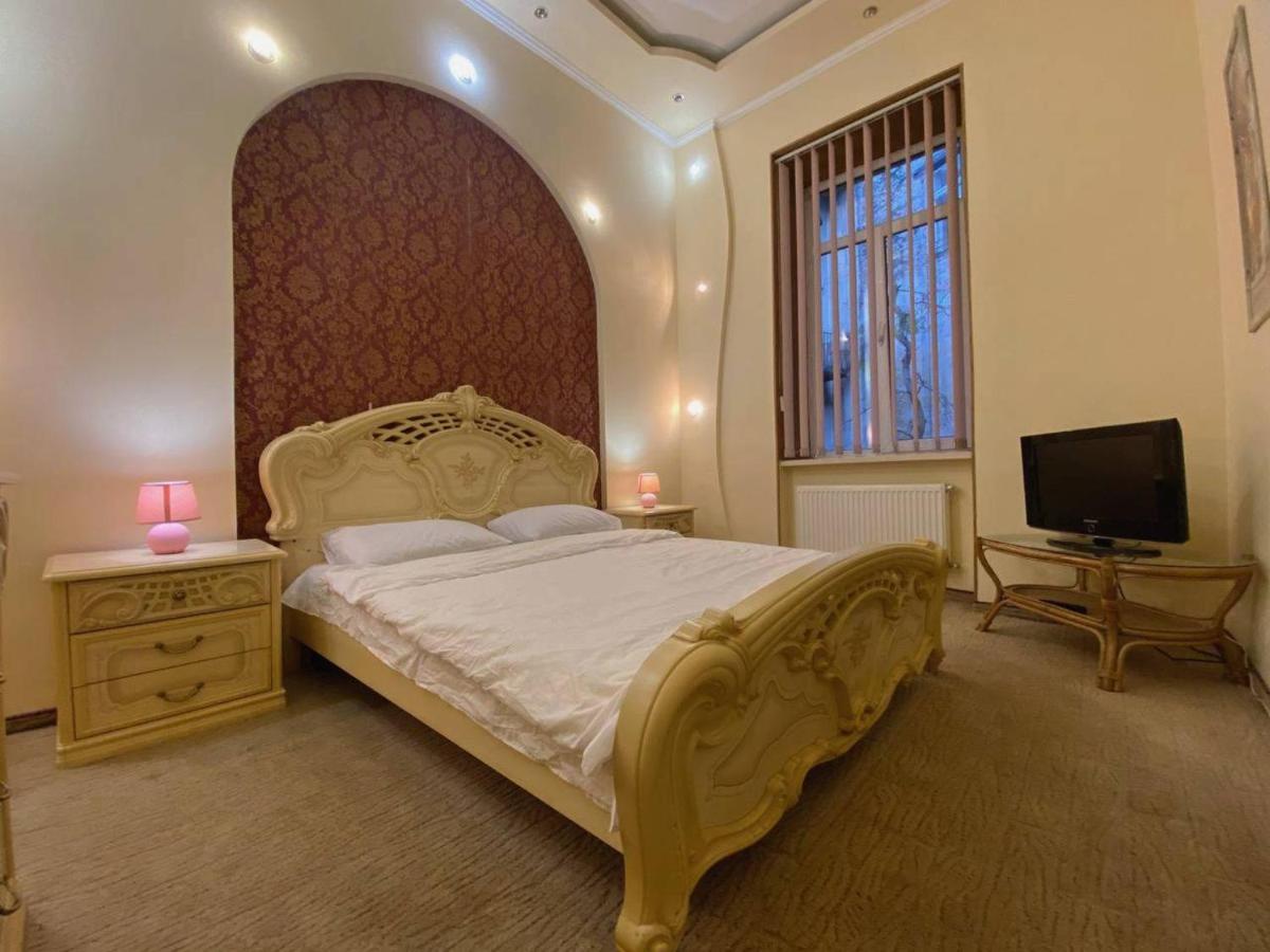 Apartment Veronica In Center Λβιβ Εξωτερικό φωτογραφία